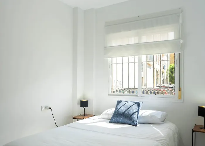 Housing Plaza De Cristos By Sharingco Apartment