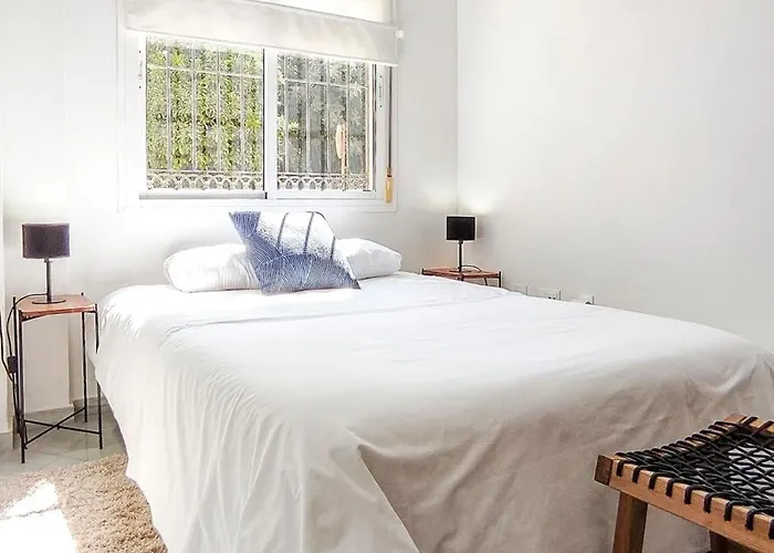 Housing Plaza De Cristos By Sharingco Apartment *